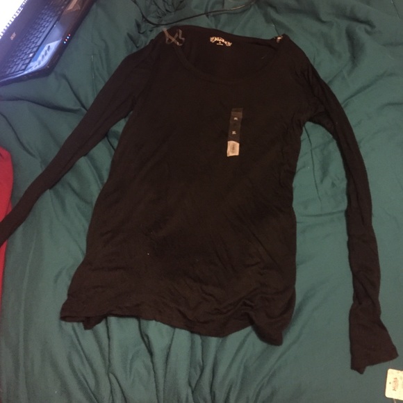 Black long sleeve shirt