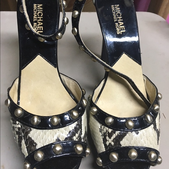 Ladies Michael kors shoes
