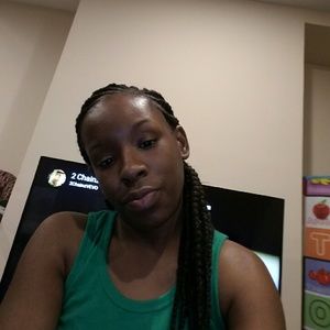 Meet your Posher, Shanel