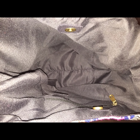 ❌SOLD❌ Catori Large Soft Hobo Bag - Picture 3 of 4