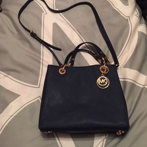 NWOT Authentic Michael Kors Mini Selma
