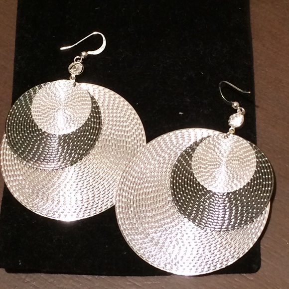 Beautiful Three Tier Earrings