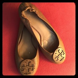 Tory Burch Reva Flat