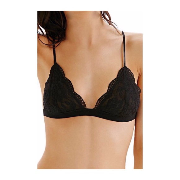 🌟SALE🌟•White Lace Bralette. - Picture 4 of 4