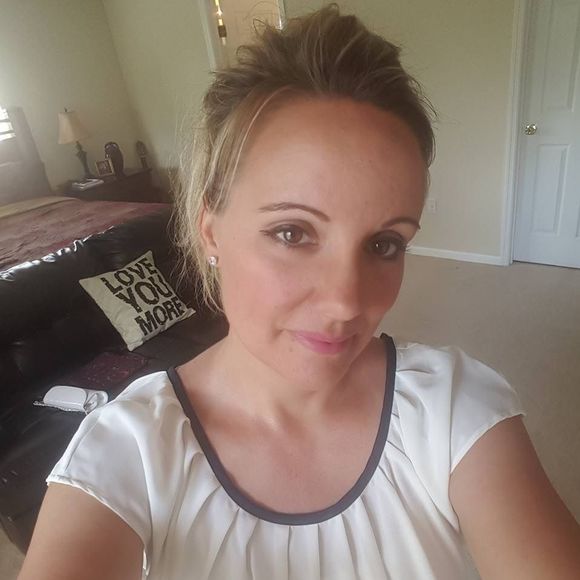 Meet your Posher, Misty