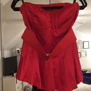 Bebe silk strapless stop with belt