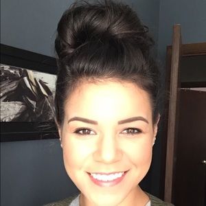 Meet your Posher, Bianca
