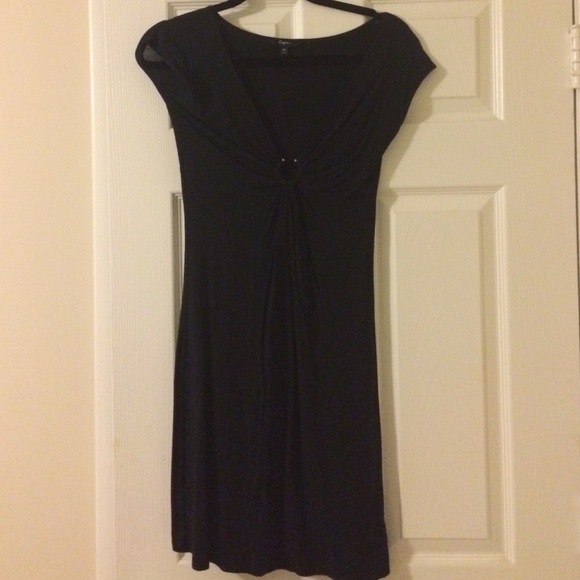 Low cut with detail dress