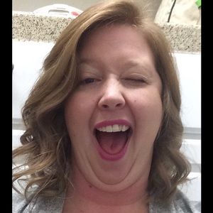 Meet your Posher, Nikki