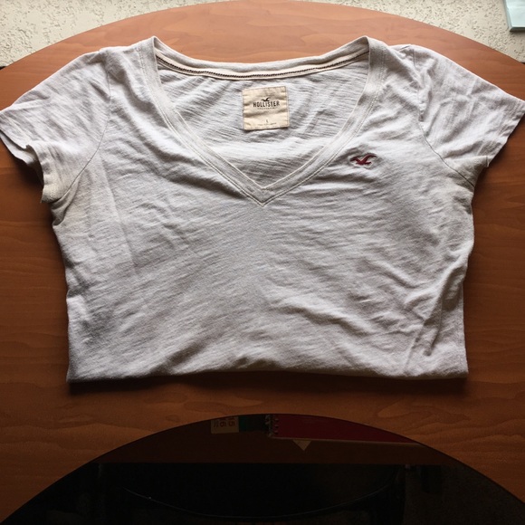Hollister tan v-neck shirt