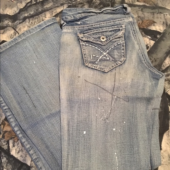 Amethyst jeans, size 5x31-31 Like new hardly worn.