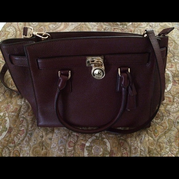 MK Merlot Hamilton - Picture 2 of 4