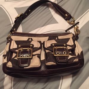 Authentic coach shoulder bag