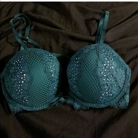 Victoria Secret Bombshell Bra