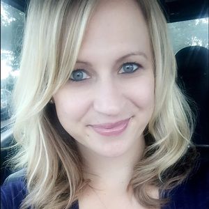 Meet your Posher, Cristen