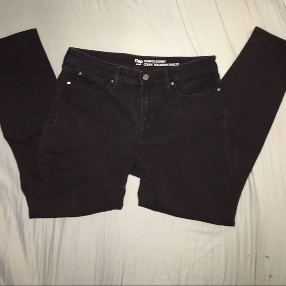 Black Gap Skinny Jeans