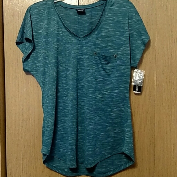 Faded Glory NWT shirt size Medium (8 - 10)