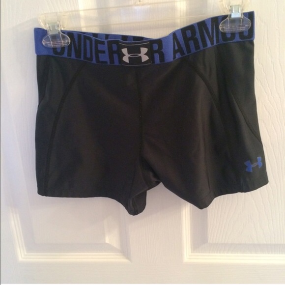 Under Armour Compression Shorts - Picture 1 of 1