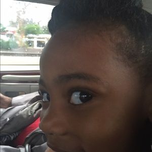 Meet your Posher, April