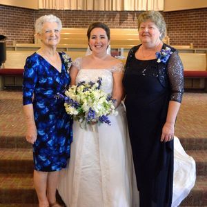 Meet your Posher, Elizabeth