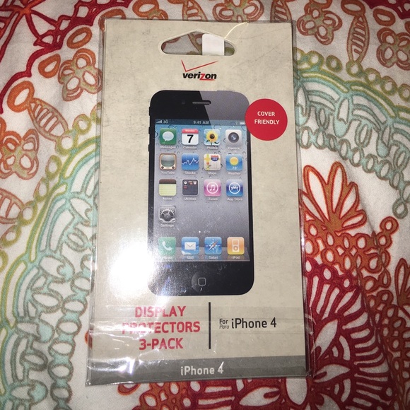NWT iPhone 4 display protectors