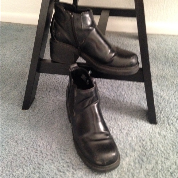 Rugged Outback Shoes - Ankle 👢 boots