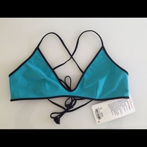 Lululemon bikini top 10 teal surf to sand NEW