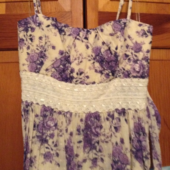 👗Lovely floral Speechless Dress, 9👗 - Picture 3 of 4