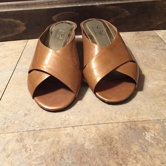 Women's sandal