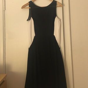 Black and White Vince Camuto dress w lace detail