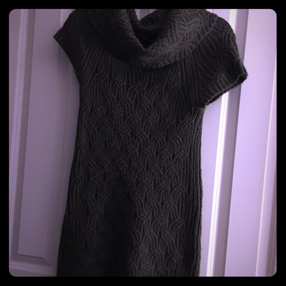 Olive green cowl neck long sweater!