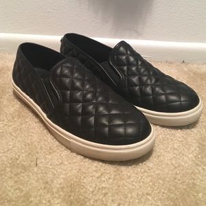 Steve Madden "Ecentrcq" Sneakers