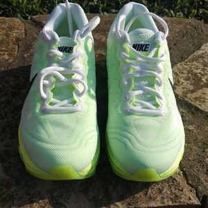 WOMEN AIR MAX TRAILWIND 7