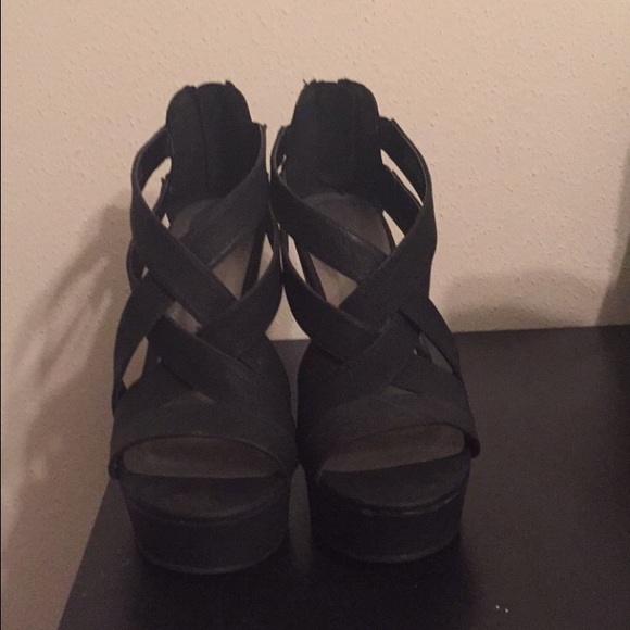 Black Strapped Wedges