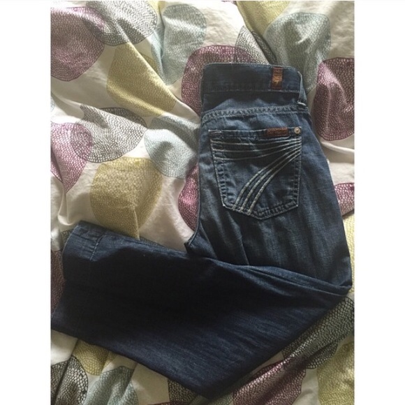 7 for All Mankind Dojo Crops 👖 - Picture 4 of 4