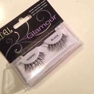 NWT Ardell glamour lashes
