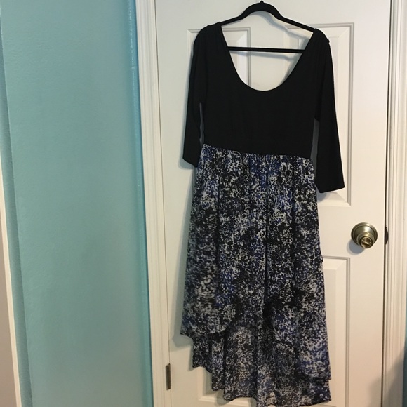 High low Torrid dress with blue and black design