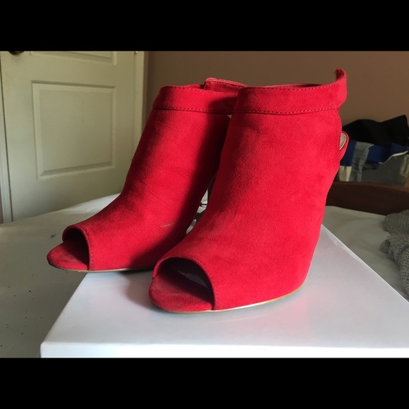 nine west red booties