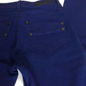 NWOT Rock & Republic Jean Leggings 4 Long Blue