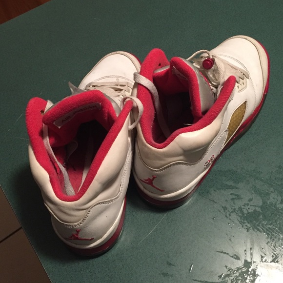 Pink,white, and Red 5s! - Picture 2 of 3