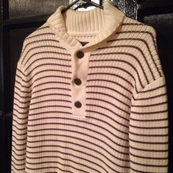 H&M sweater - Picture 2 of 3