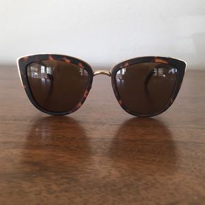 Quay 'my girl' sunglasses