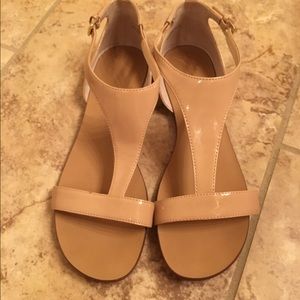 NEVER WORN Nine West flats