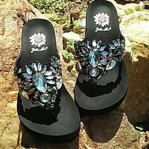 Cushy wedge heel jewel sandals