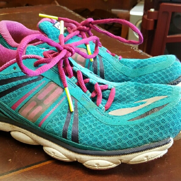 Brooks PureConnect Running Shoes