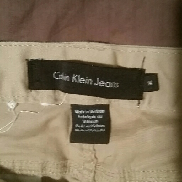 Capris - Picture 2 of 2