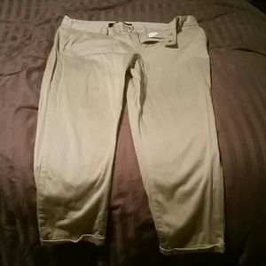 Capris