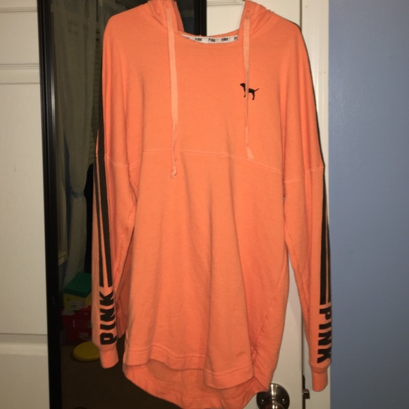 Vs Pink sweatshirt tunic