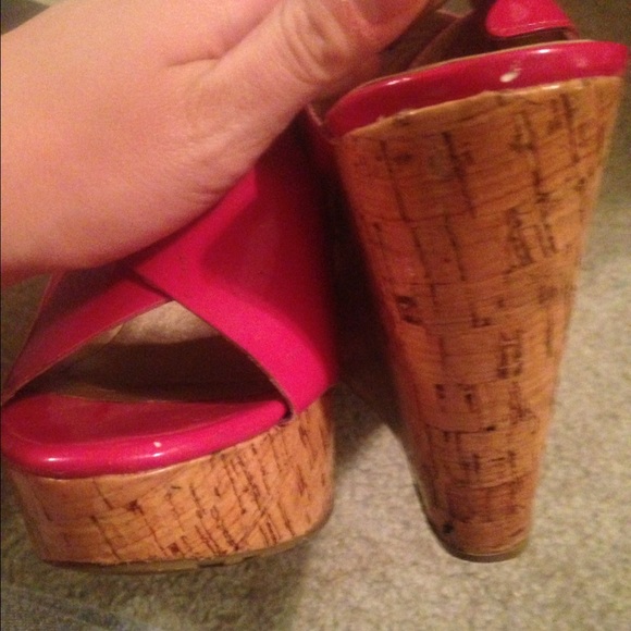 BCBG Generation Wedges - Picture 3 of 4