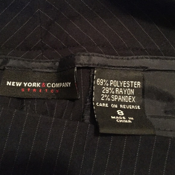 New York & Co Capris - Picture 4 of 4